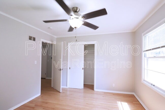 Building Photo - 7804 Tomahawk Rd