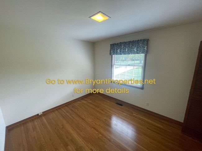 Building Photo - 1250 Dalemere Dr