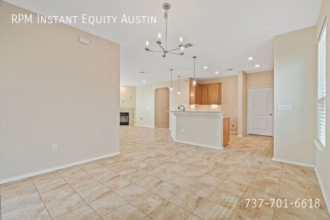 Building Photo - 6300 Carriage Pines Dr