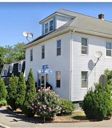 Building Photo - 40 Dow St