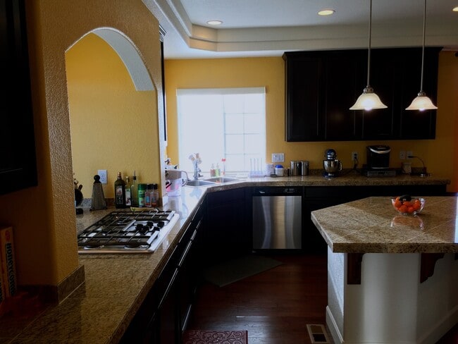 Building Photo - Parade of Homes Winner – Upgraded 4BD/3BA ...