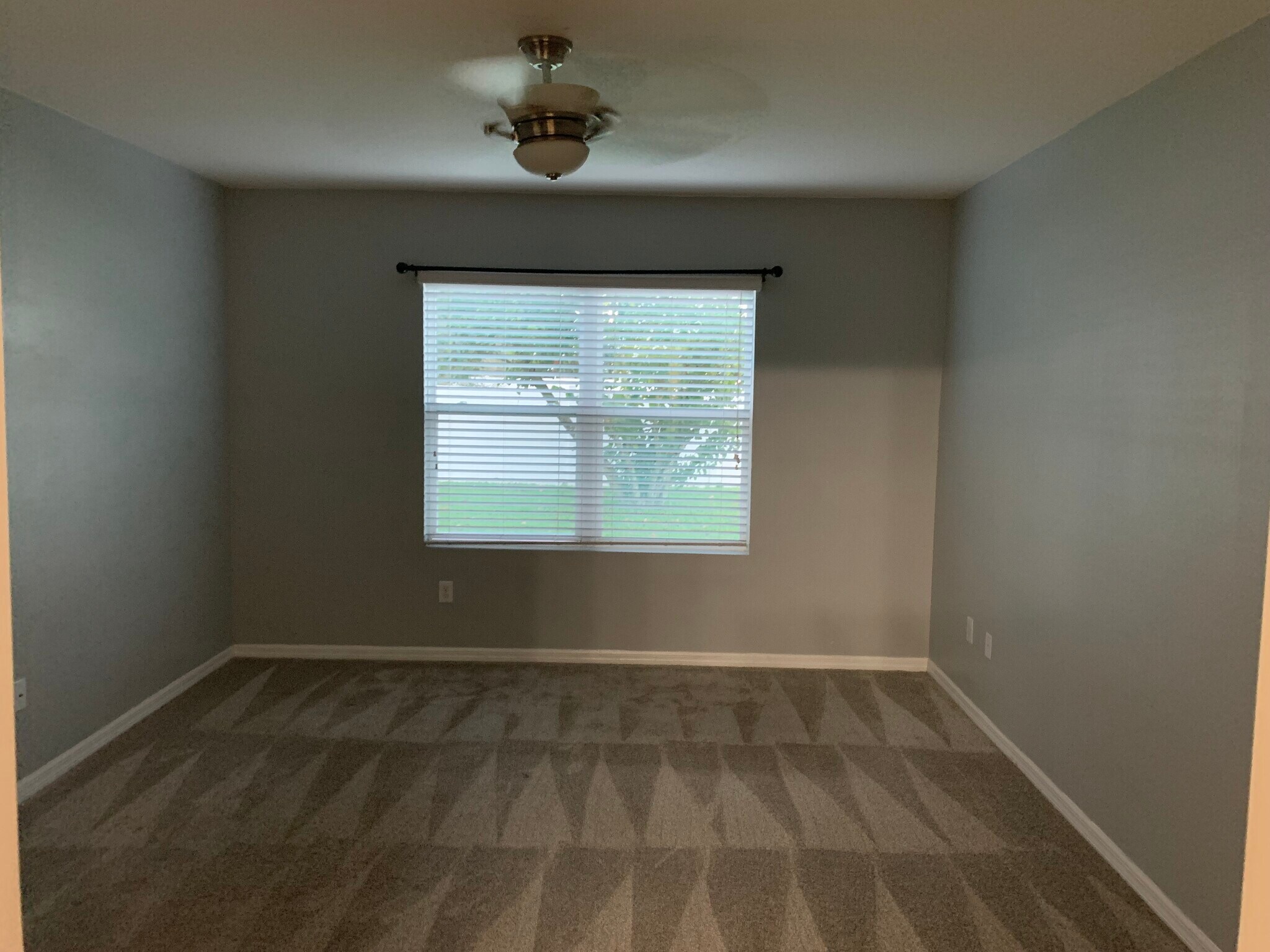 Building Photo - 3915 Bramblewood Loop