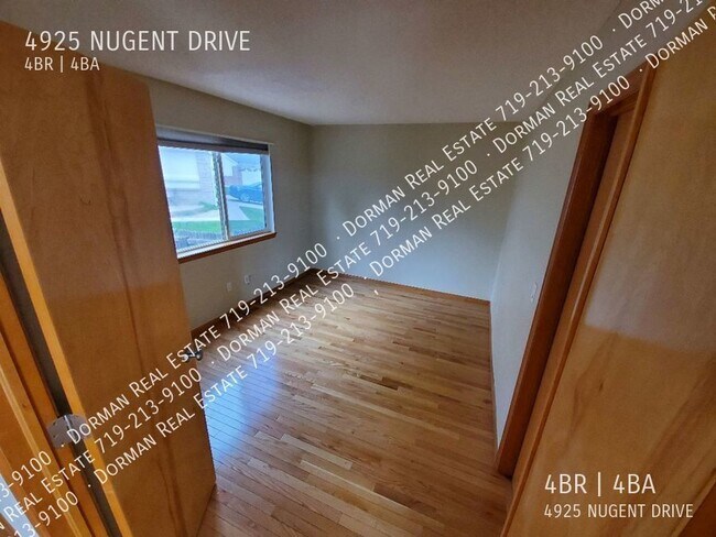 Building Photo - 4925 Nugent Dr