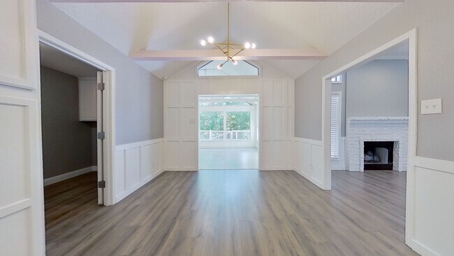 Building Photo - Gorgeous house in Harker Heights by the Stillhouse Hollow Lake