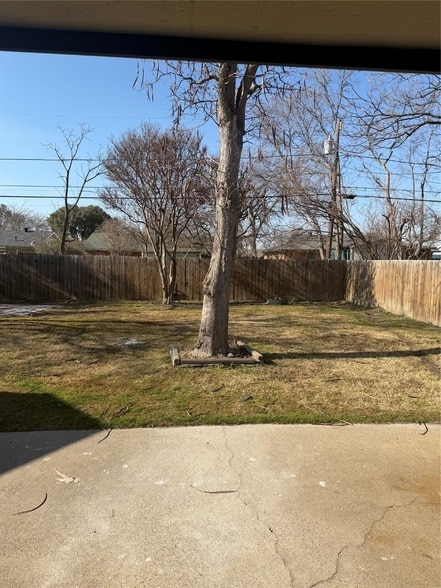 Building Photo - 13729 Birchlawn Dr