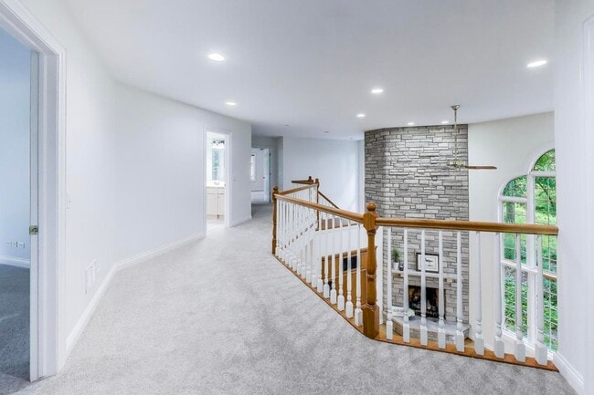 Building Photo - 1620 Timber Woods Ln