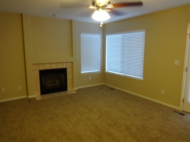 Building Photo - 5089 Morning Glory Pl