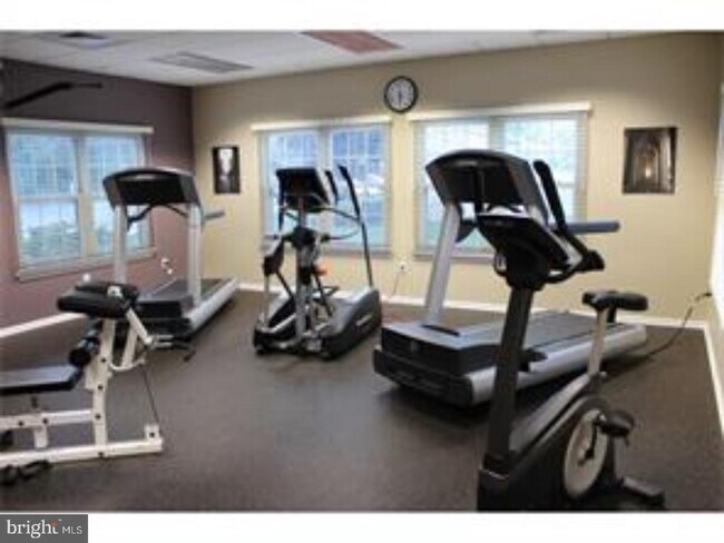 Building Photo - 296 Tavistock Rd