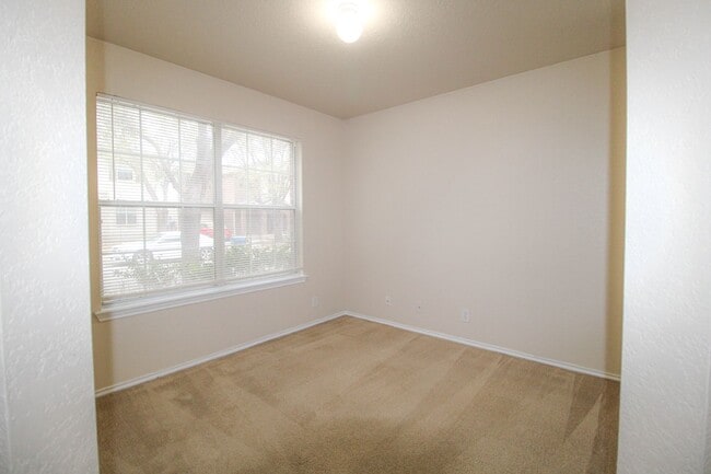 Building Photo - 16130 Branching Oaks