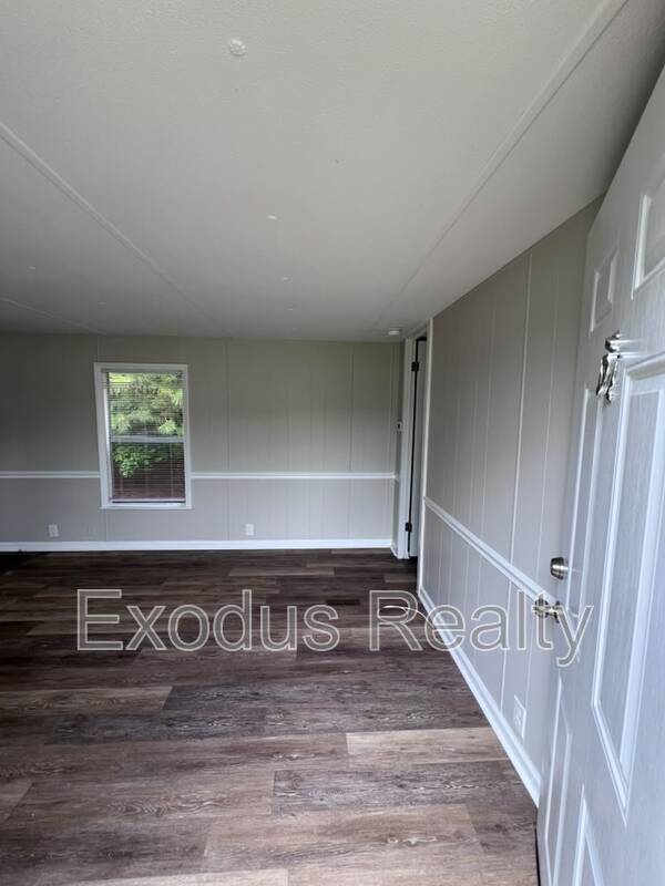 Building Photo - 39 Quiet Country Ln