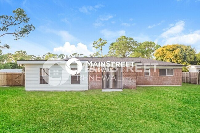 Building Photo - 115 Westwood Dr