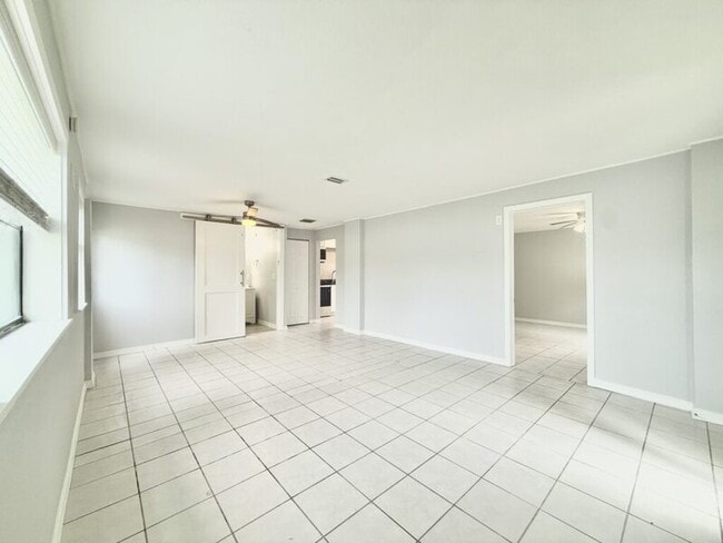 Building Photo - 15613 Gulf Blvd