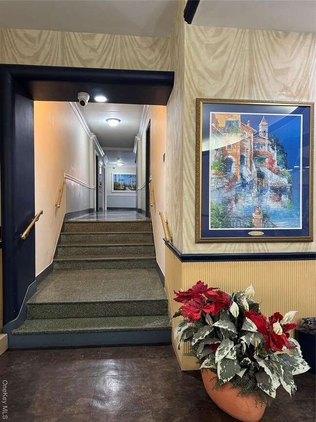 Building Photo - 99-41 64th Ave