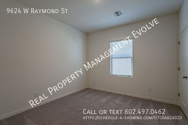Building Photo - 9624 W Raymond St