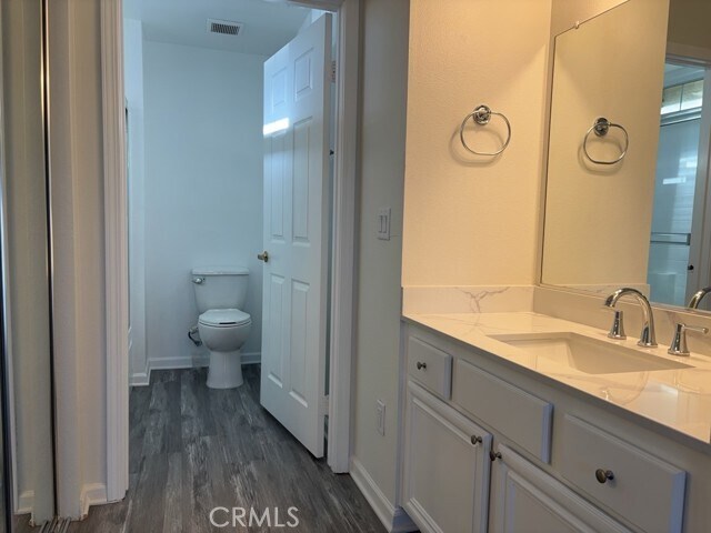 Building Photo - 375 Central