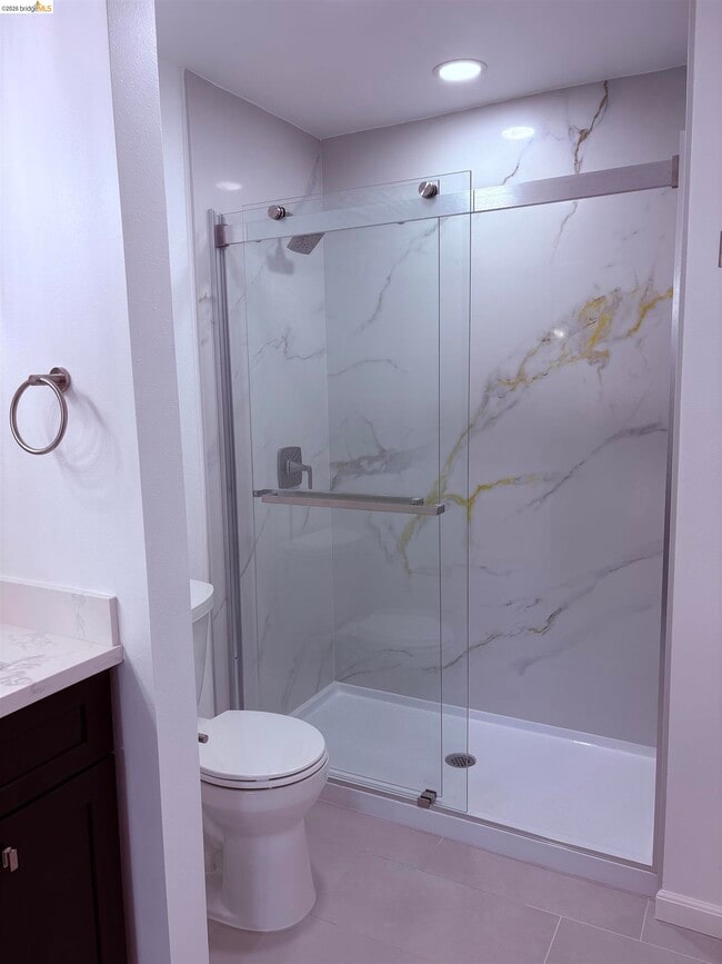 Building Photo - 1101 Hourglass Pl