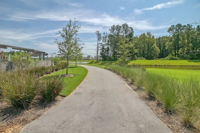 Building Photo - 110 Crimson St