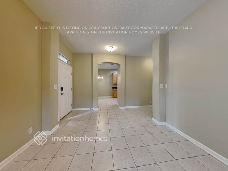 Building Photo - 110 E Lake Victoria Cir