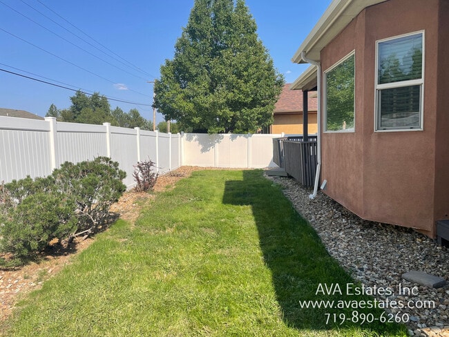 Building Photo - 1705 Aquila Dr