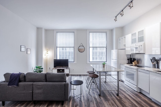 Building Photo - 9-JAN-JAN E 4th St