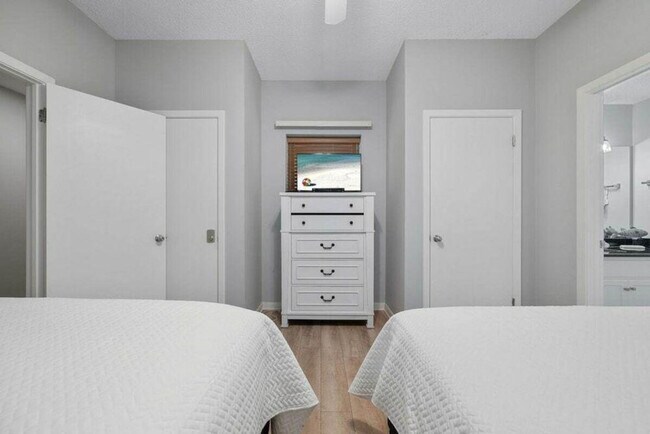 Building Photo - 24400 Perdido Beach Blvd