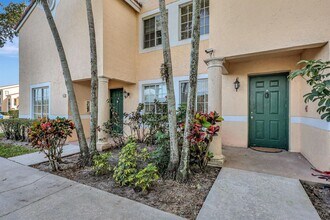 Building Photo - Spacious 3BR/2.5BA in Gated Milano Community