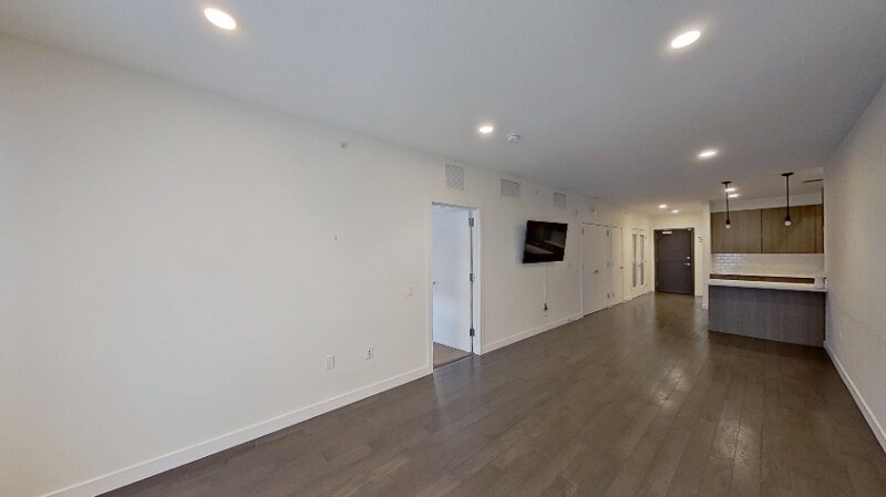 Building Photo - 1616 S Broadway