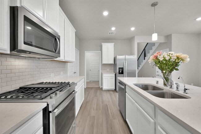 Building Photo - 213 Harper Ridge Dr