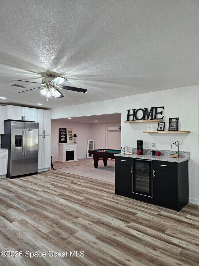 Building Photo - 872 Sadnet Cir NE