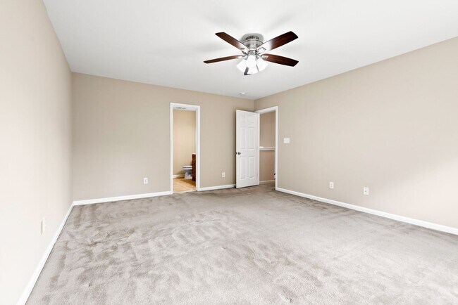 Building Photo - 5612 Slaytenbush Ln