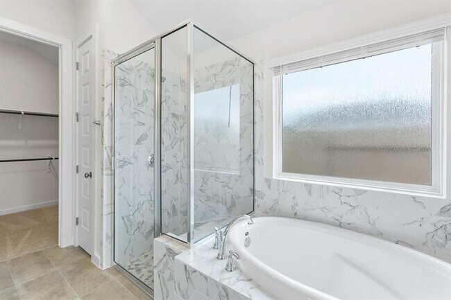 Building Photo - 116 Salado Crk Trl