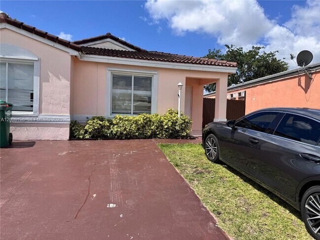 Building Photo - 14350 SW 175th St