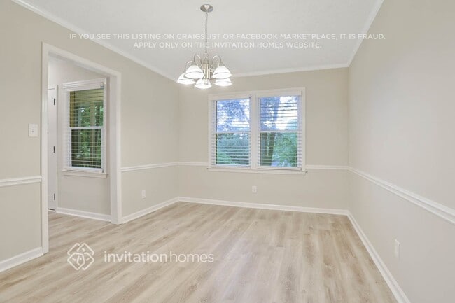 Building Photo - 349 Charmers Way SW