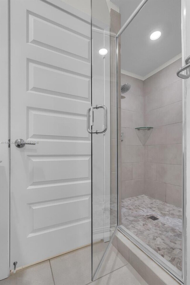 Building Photo - 8363 NW 41st St