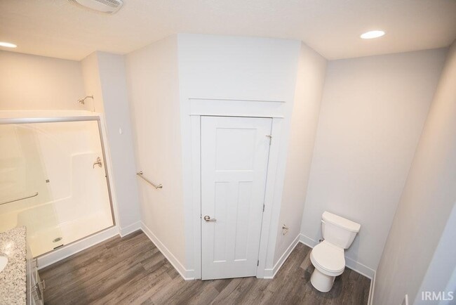 Building Photo - 1115 W Rangeview Cir