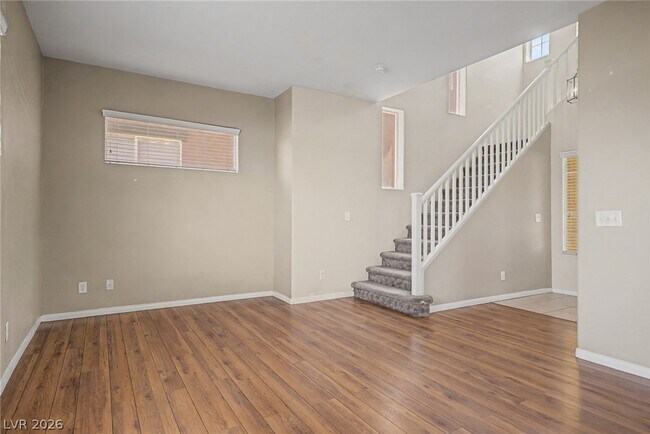 Building Photo - 10750 Avenzano St