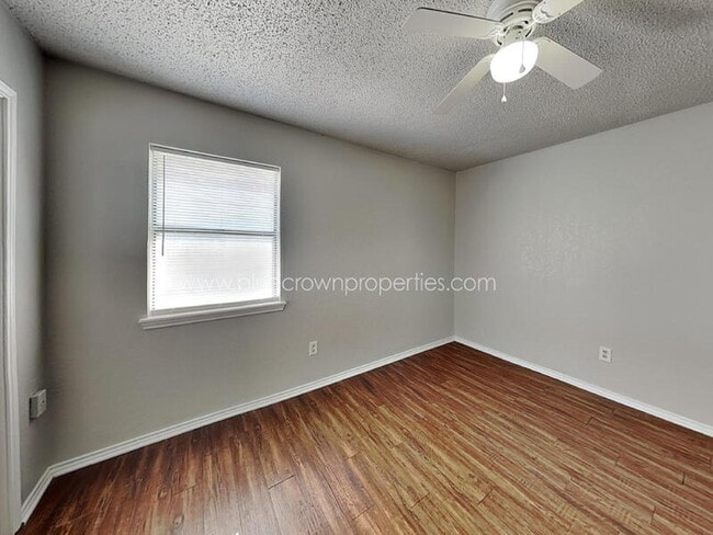 Building Photo - 648 S Rogers Rd