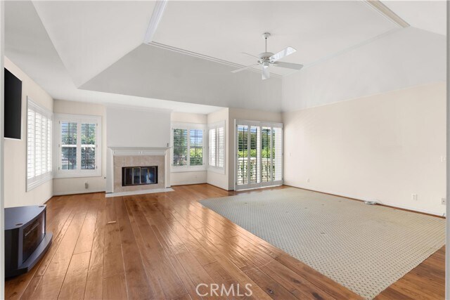 Building Photo - 6121 Greenbrier Dr