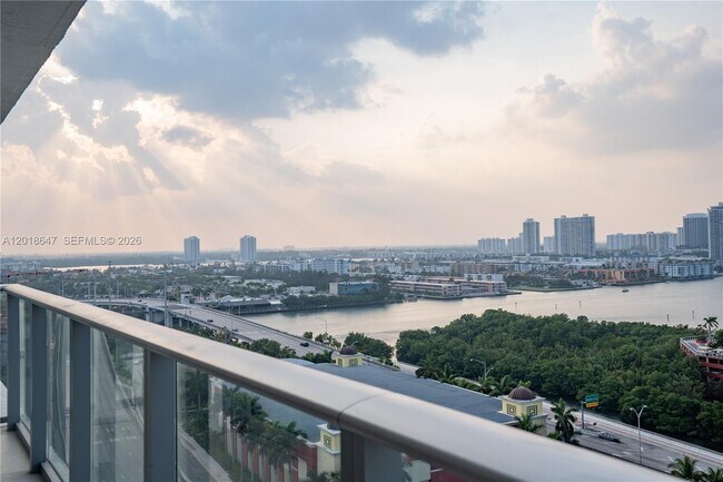 Building Photo - 330 Sunny Isles Blvd
