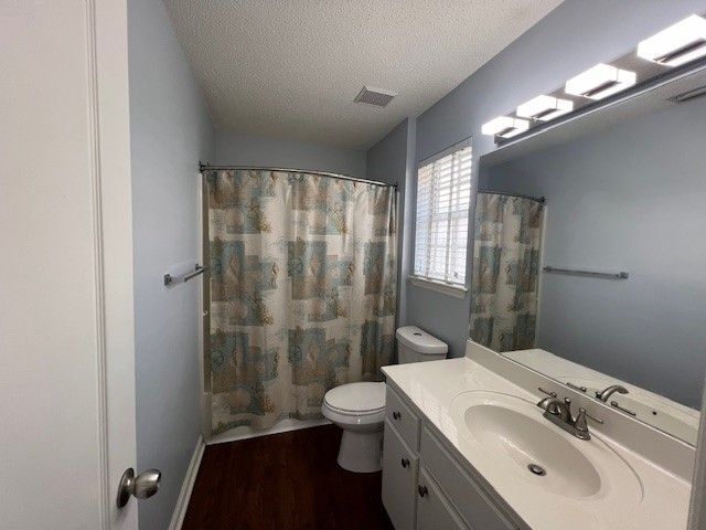 Building Photo - 116 E Sonata Cir