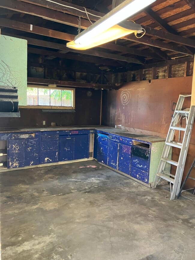 Building Photo - 236 Fusco Ave