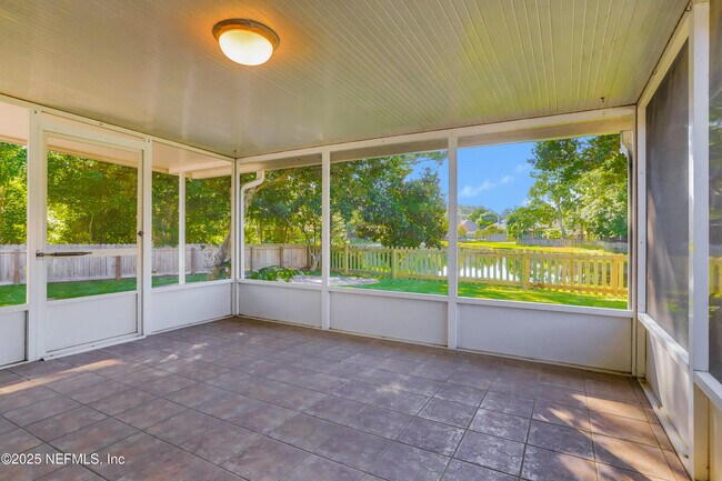 Building Photo - 1838 Weston Cir