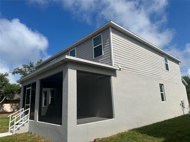 Building Photo - 254 Burney Rd