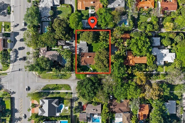 Building Photo - 235 NE 91st St