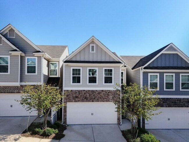 Primary Photo - 213 Turner Ln