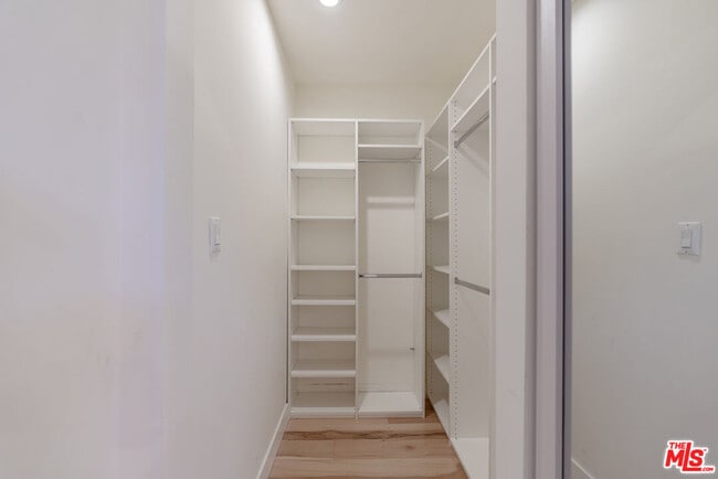 Building Photo - 4632 Mioland Dr