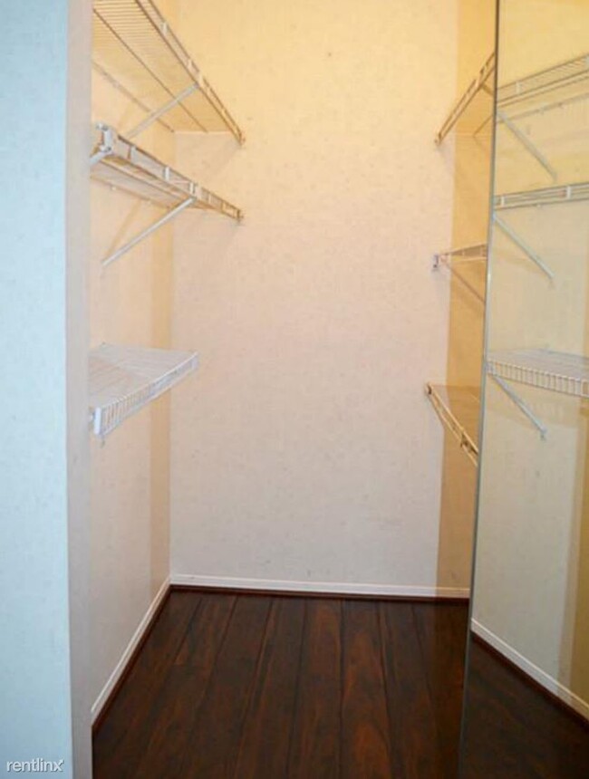 Building Photo - 2 br, 2 bath Condo - 8055 Cambridge Street 21