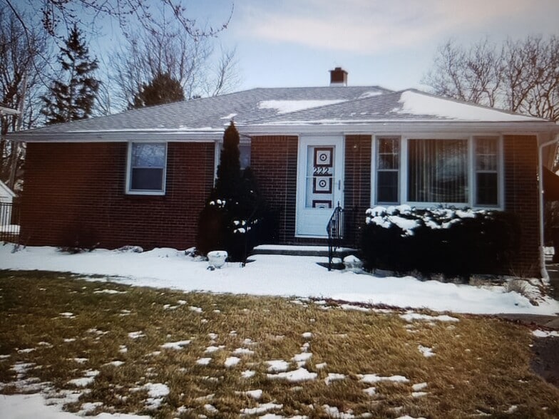 Building Photo - 222 Frankhauser Rd