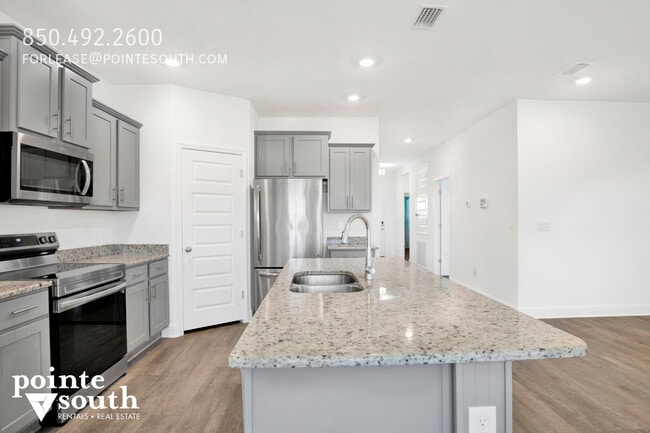 Building Photo - 4299 Montague Dr