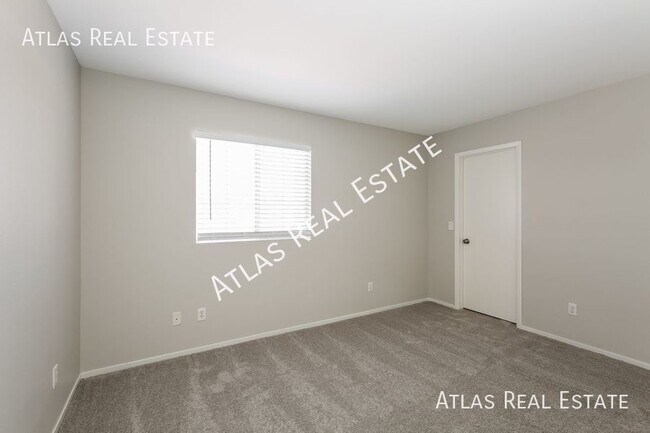 Building Photo - Beautifully Renovated Two-Story 3/2.5 Home...